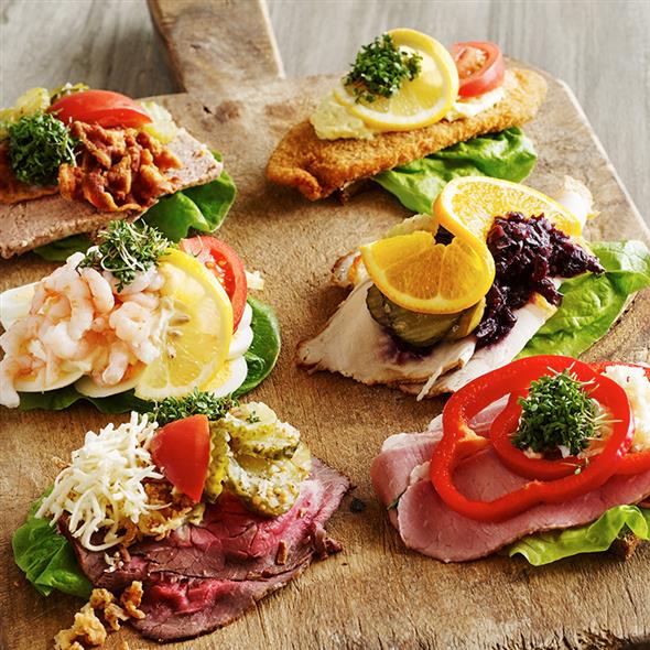 Alm. smørrebrød (torsdagstilbud)